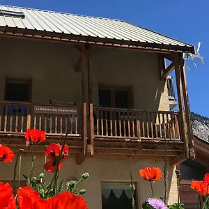 https://le-balcon-des-charmottes.fr-provencehotel.com